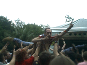 stagediving beim "telekommander"